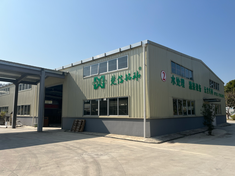 如何评估全自动桶装水套袋机:从产线协同性、维护适配性与交付边界三维度对比
